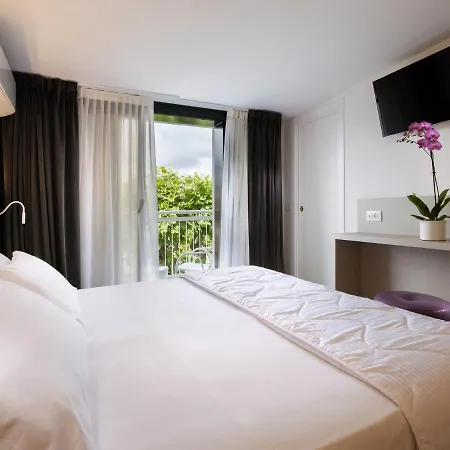 Castellucci Hotel 3*