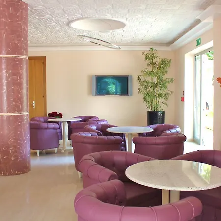 Castellucci 3* 贝拉里亚-伊贾马里纳