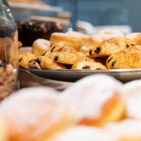 Castellucci מלון