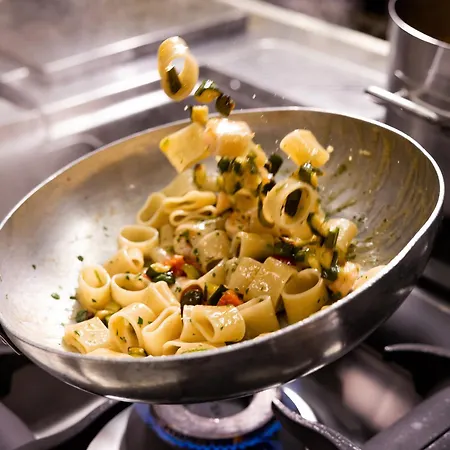 酒店 Castellucci 3*